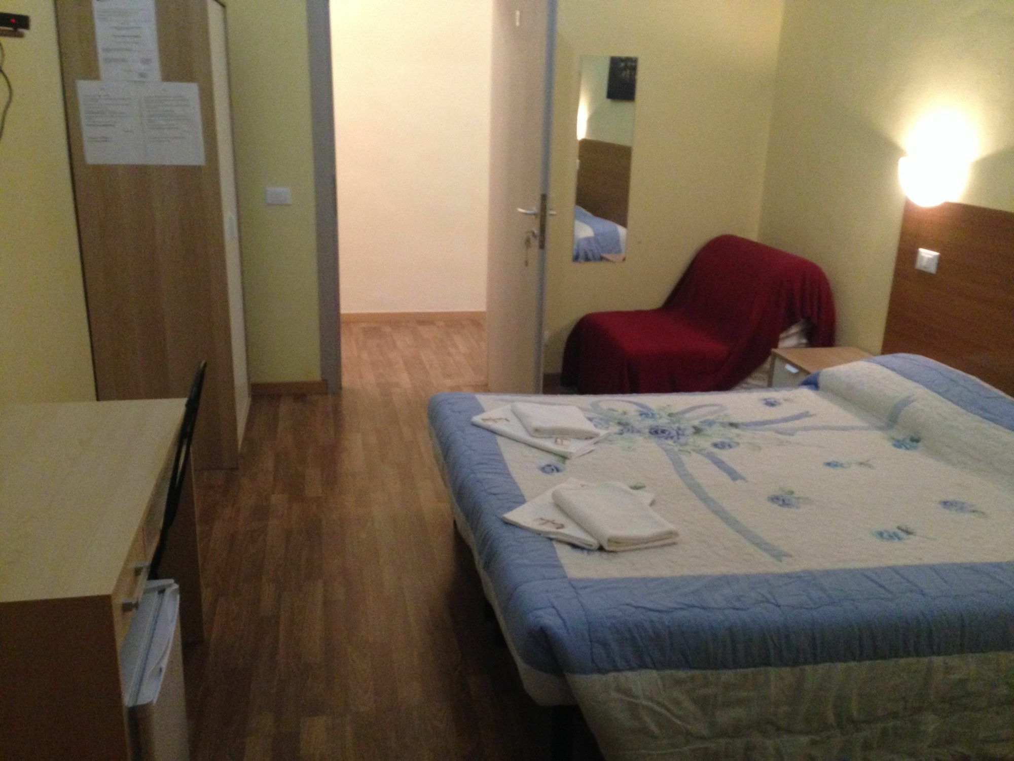 Dixi Bird Guesthouse Rome Luaran gambar