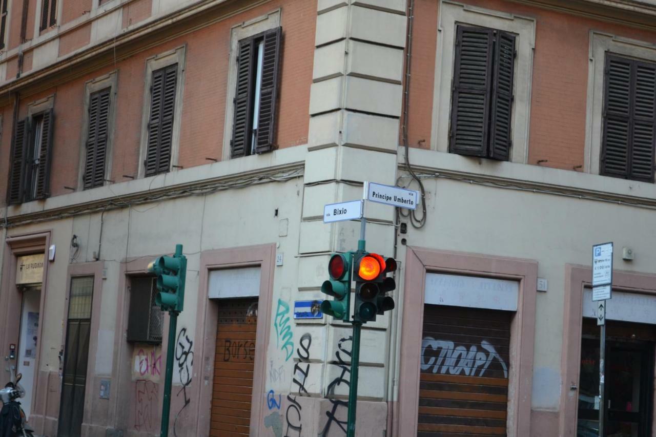 Dixi Bird Guesthouse Rome Luaran gambar